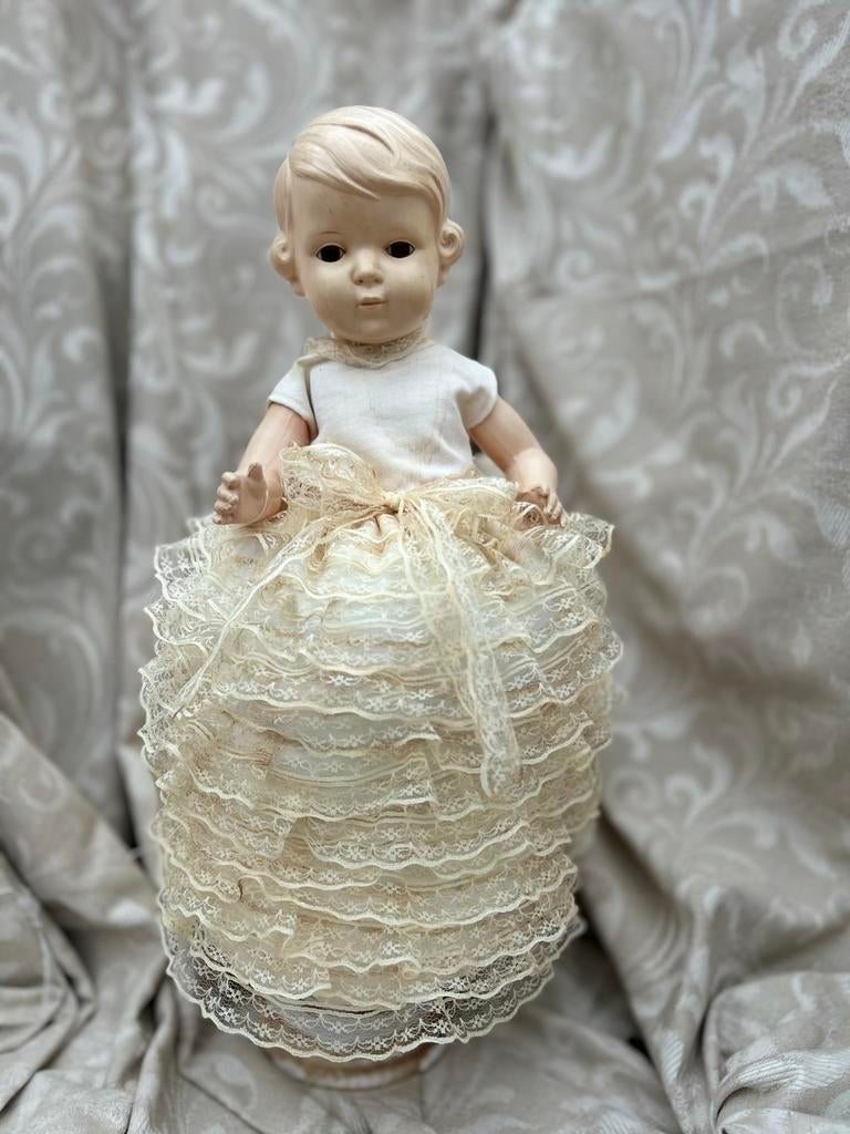Vintage pop met vele laagjes rok, bijzonder, op voet 54 cm, Ophalen of Verzenden, Zo goed als nieuw, X, Pop