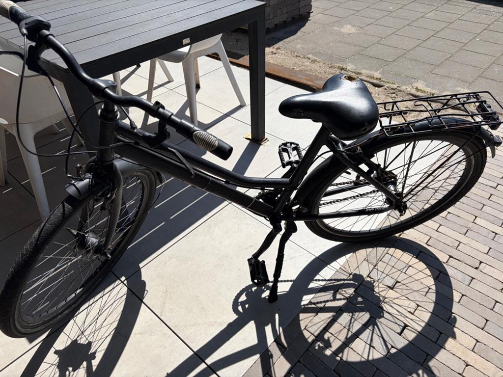Zwarte kinderfiets met bagagedrager (opknapper), Fietsen en Brommers, Velgrem, Versnellingen, Ophalen, Overige merken