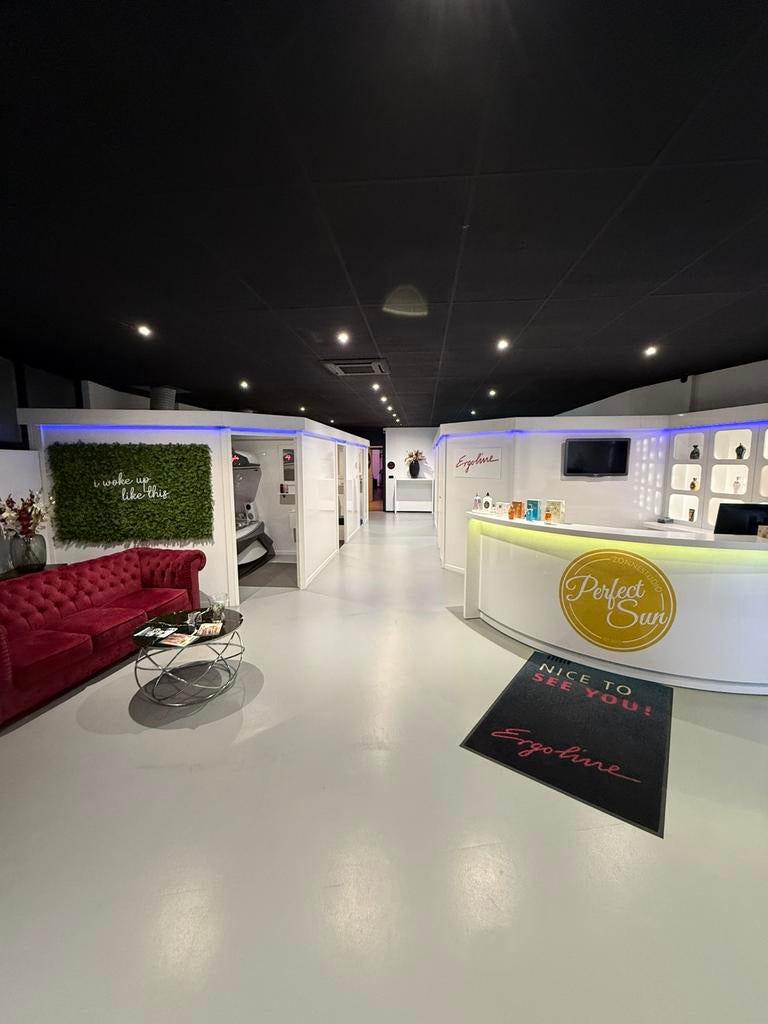 Zonnestudio zonnebanken overname ergoline sunstudio, Ophalen, Zonnebank dubbelzijdig