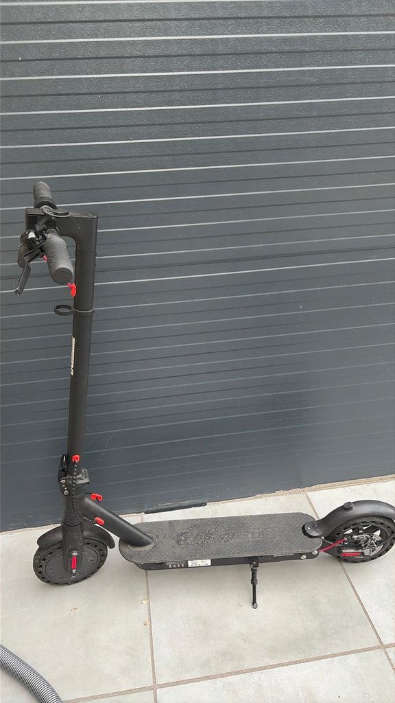 Elektrische step te ruil voor pitbike, Fietsen en Brommers, Steps, Ophalen of Verzenden, Gebruikt, Elektrische step (E-scooter)