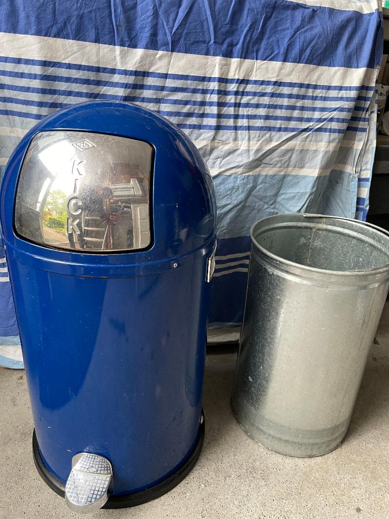 Wesco pushboy afvalemmer 50L blauw, Ophalen, Gebruikt, Met pedaal, 50 tot 75 cm