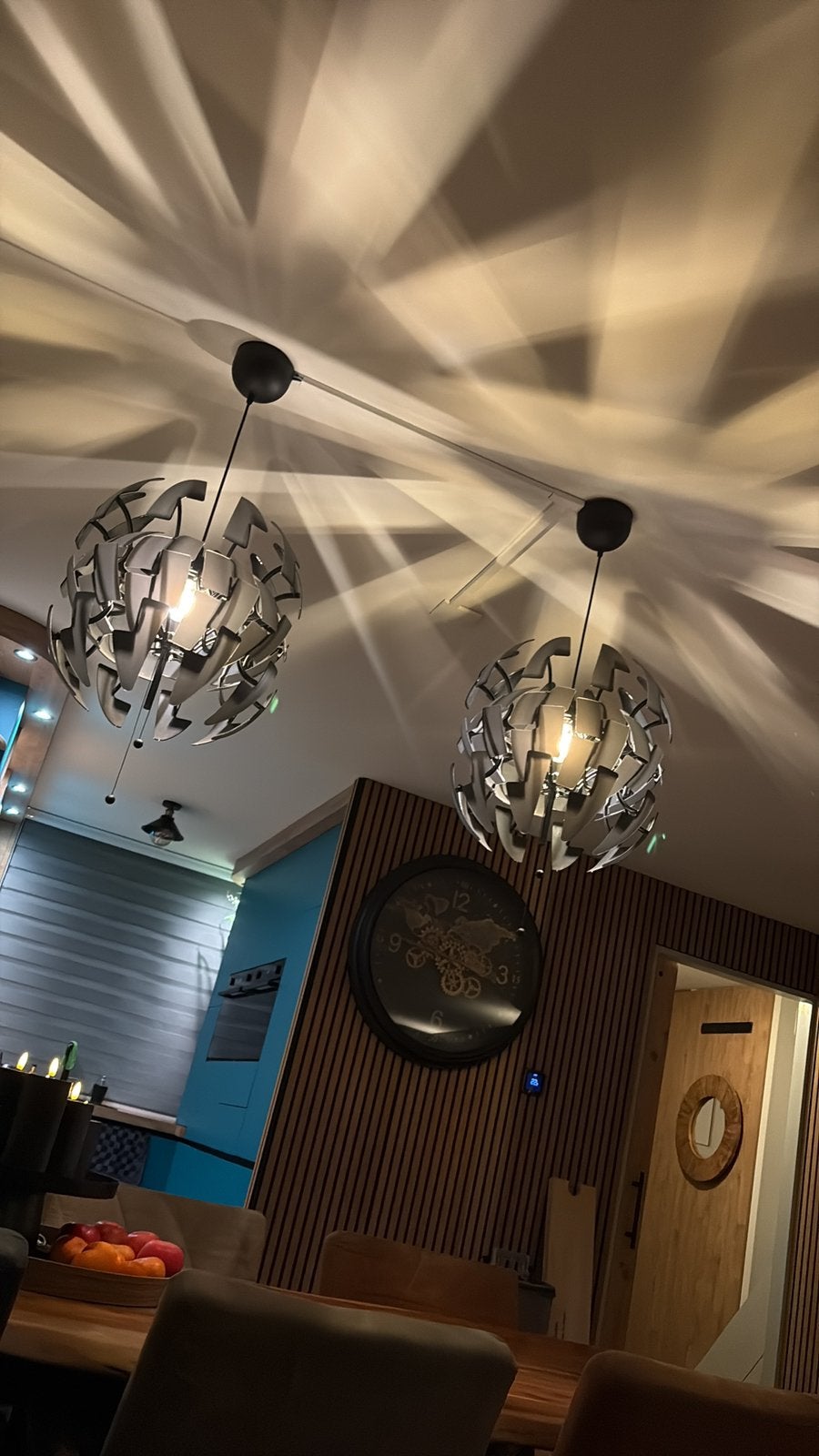 Ikea hanglampen voor boven de eettafel., Ophalen, Kunststof, E27 (groot), Zo goed als nieuw