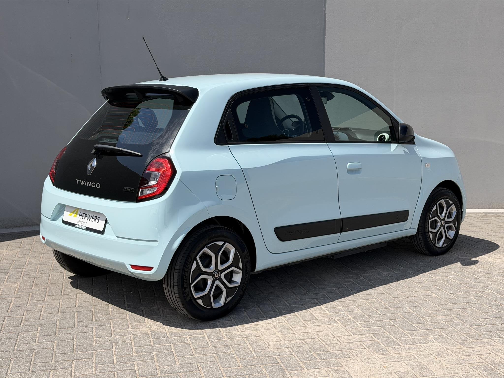 Renault Twingo Z.E. R80 E-Tech Equilibre 22 kWh / Accu SOH 9, Auto's, Automaat, Dealer onderhouden, Gebruikt, 190 km