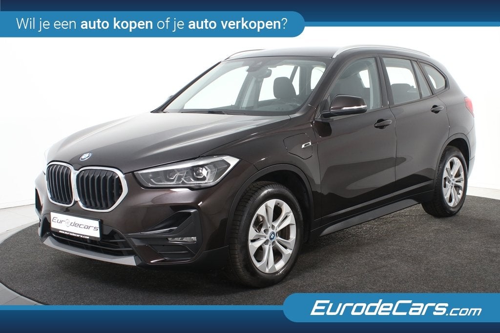 BMW X1 xDrive25e *1ste eigenaar*Navigatie*PDC*Standkachel*, Dealer onderhouden, Stof, Gebruikt, Bruin