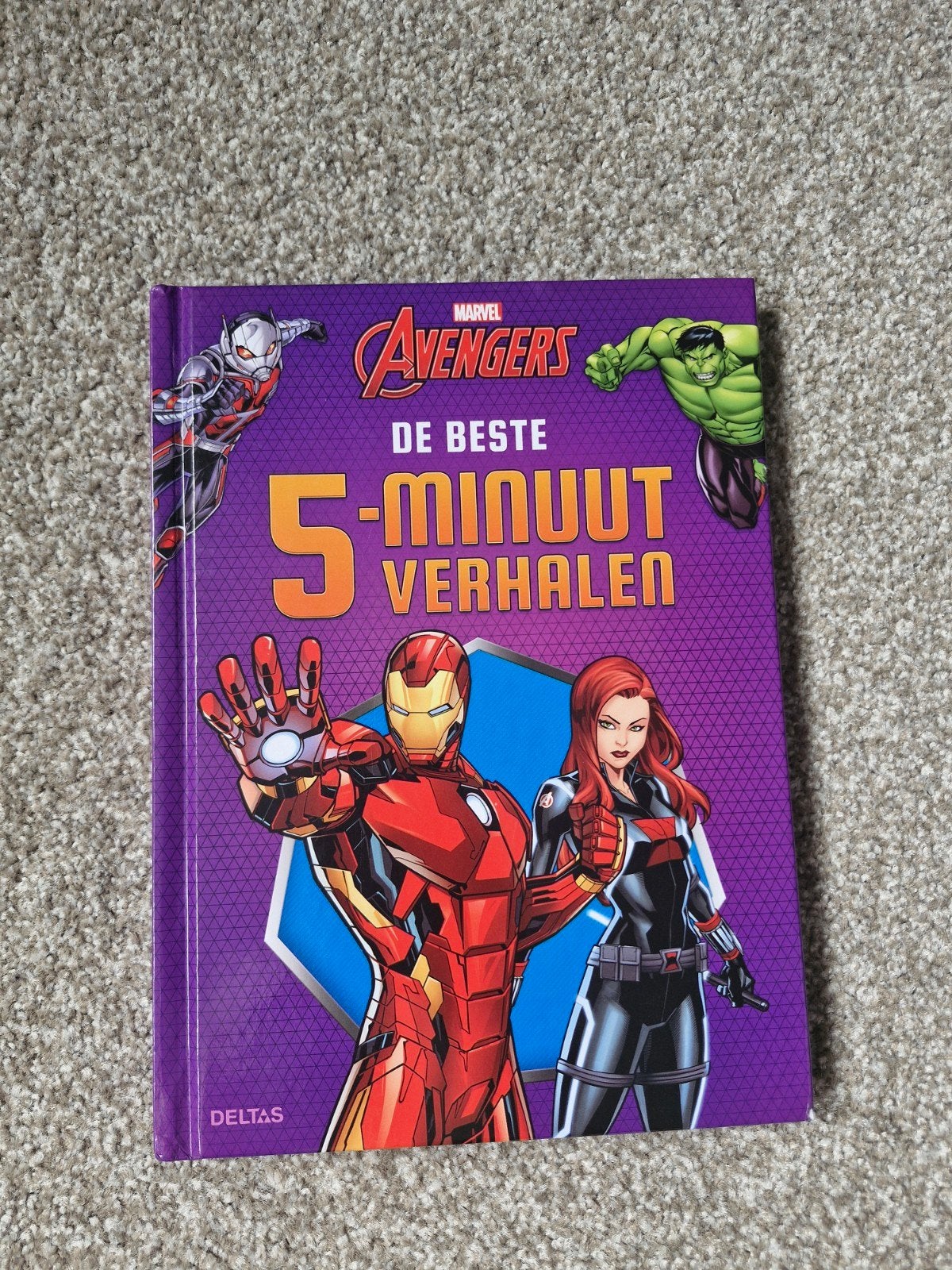 Marvel Avengers: De Beste 5-Minuut Verhalen boek, Boeken, Ophalen of Verzenden, Zo goed als nieuw, Marvel, Fictie algemeen
