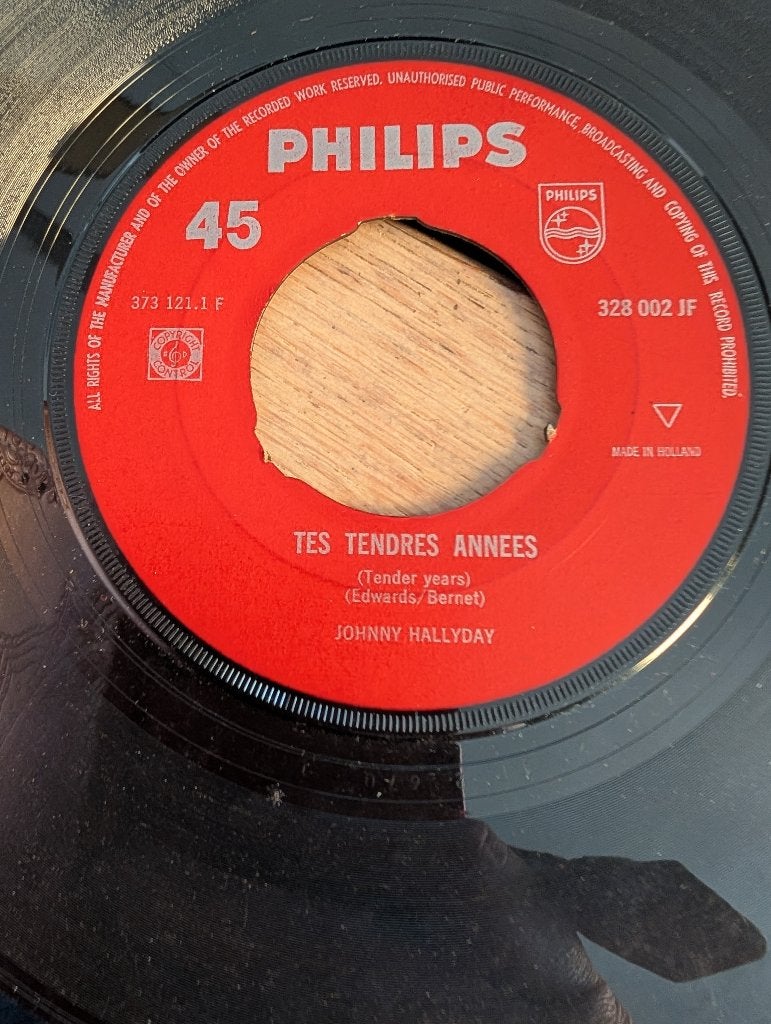 Johnny Hallyday - Tes Tenders Annees / Les Bras en Croix, Ophalen of Verzenden, Gebruikt, Pop