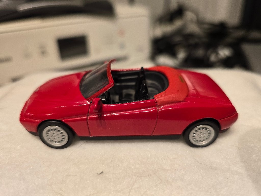 Alfa romeo spider 1996 1/43, Ophalen of Verzenden, Gebruikt, Auto, Overige merken