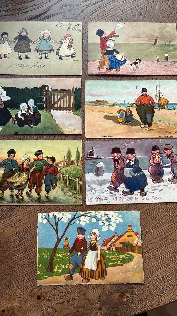 7 kaarten klederdracht. Op klompen. Vanaf 1908. Ook p.st., Ophalen of Verzenden, Klederdracht