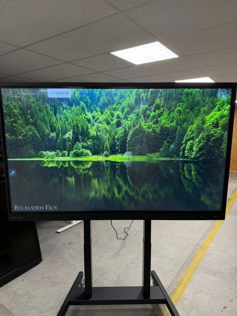 Foto 2 van Clevertouch Impact Plus 2 75” 4K Touchscreen Digibord