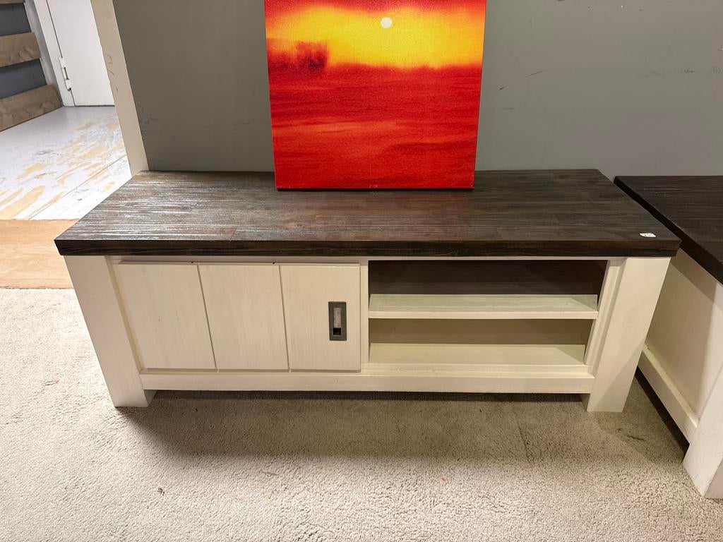 Landelijk tv-meubel 137x45x47cm, 100 tot 150 cm, ., Ophalen of Verzenden, .