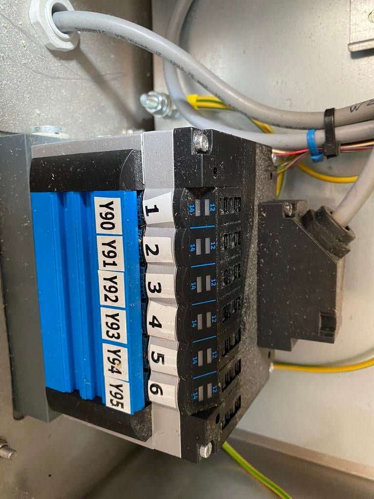 2x Festo ventilenkast CPV14-VI, Ophalen of Verzenden, Zo goed als nieuw