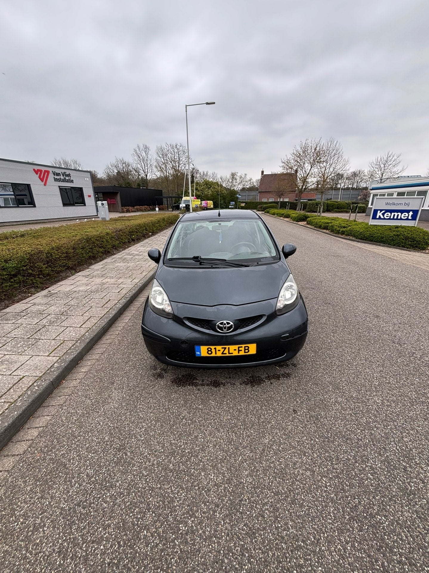 Toyota Aygo 1.0-12V + 5-deurs AIRCO 116633KM NAP, Auto's, Toyota, Voorwielaandrijving, Stof, Gebruikt, Zwart