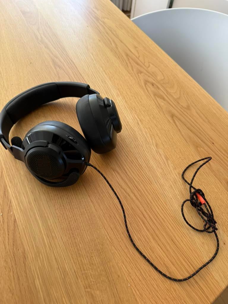 Jbl Quantum 400, Computers en Software, Headsets, Ophalen of Verzenden, Zo goed als nieuw