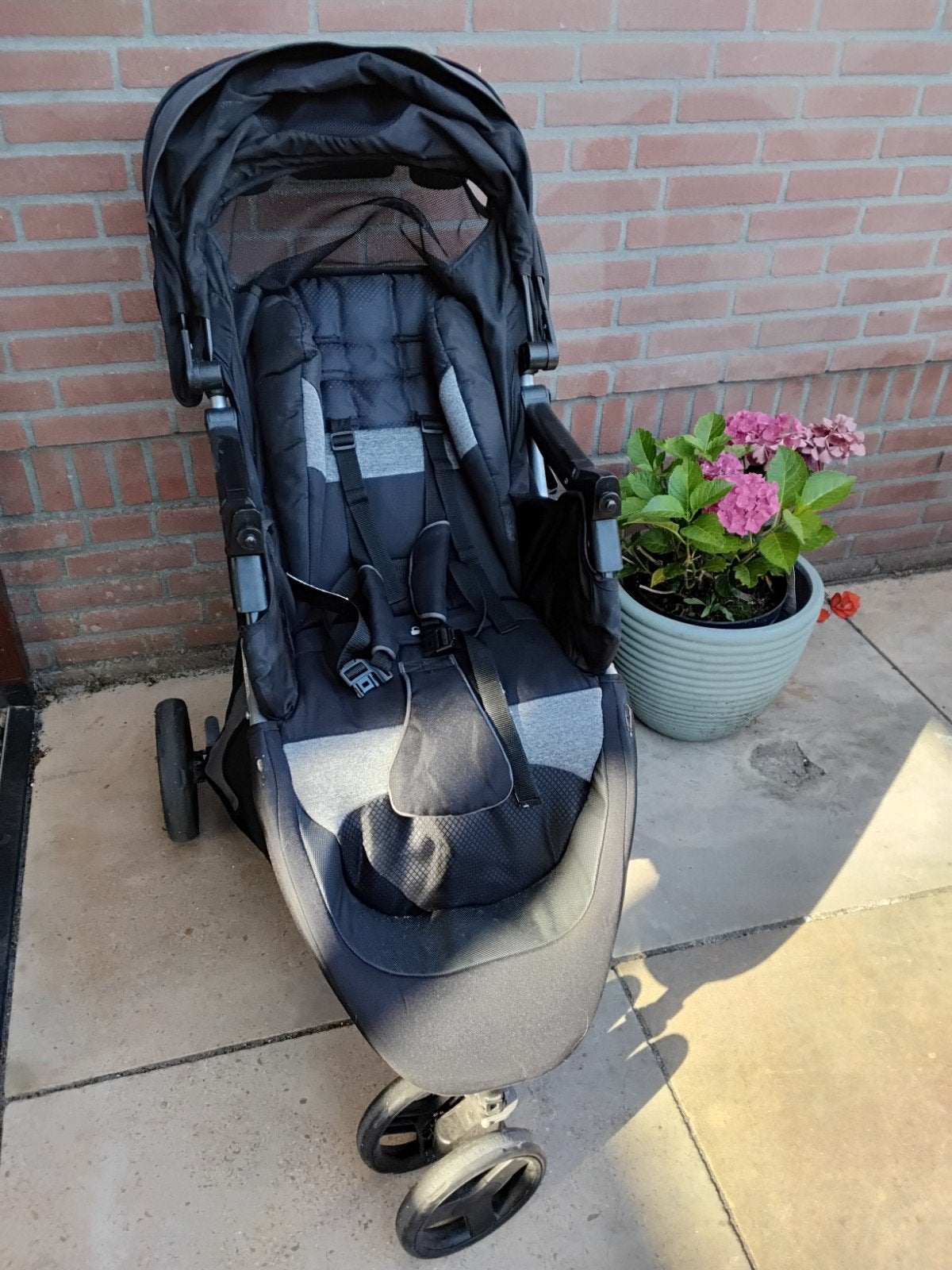 Handige en compacte buggy/wandelwagen, Kinderen en Baby's, Buggy's, Ophalen, Gebruikt, Overige merken, Verstelbare rugleuning