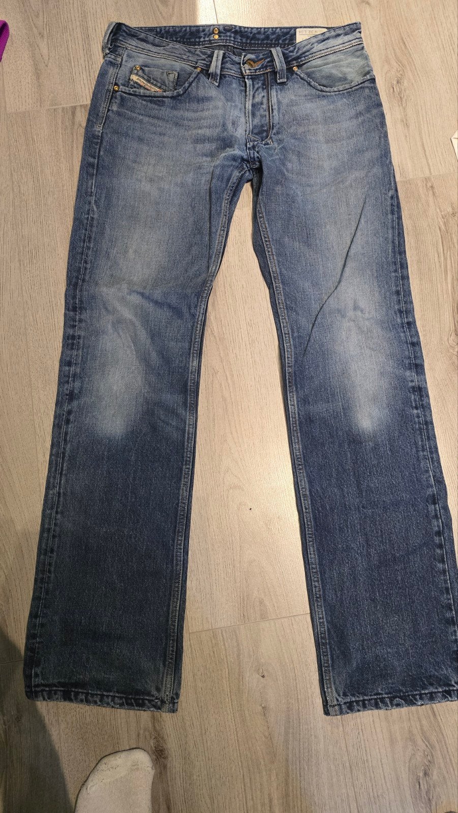 Diesel Larkee W32 L34, Ophalen of Verzenden, Zo goed als nieuw, Blauw, W32 (confectie 46) of kleiner