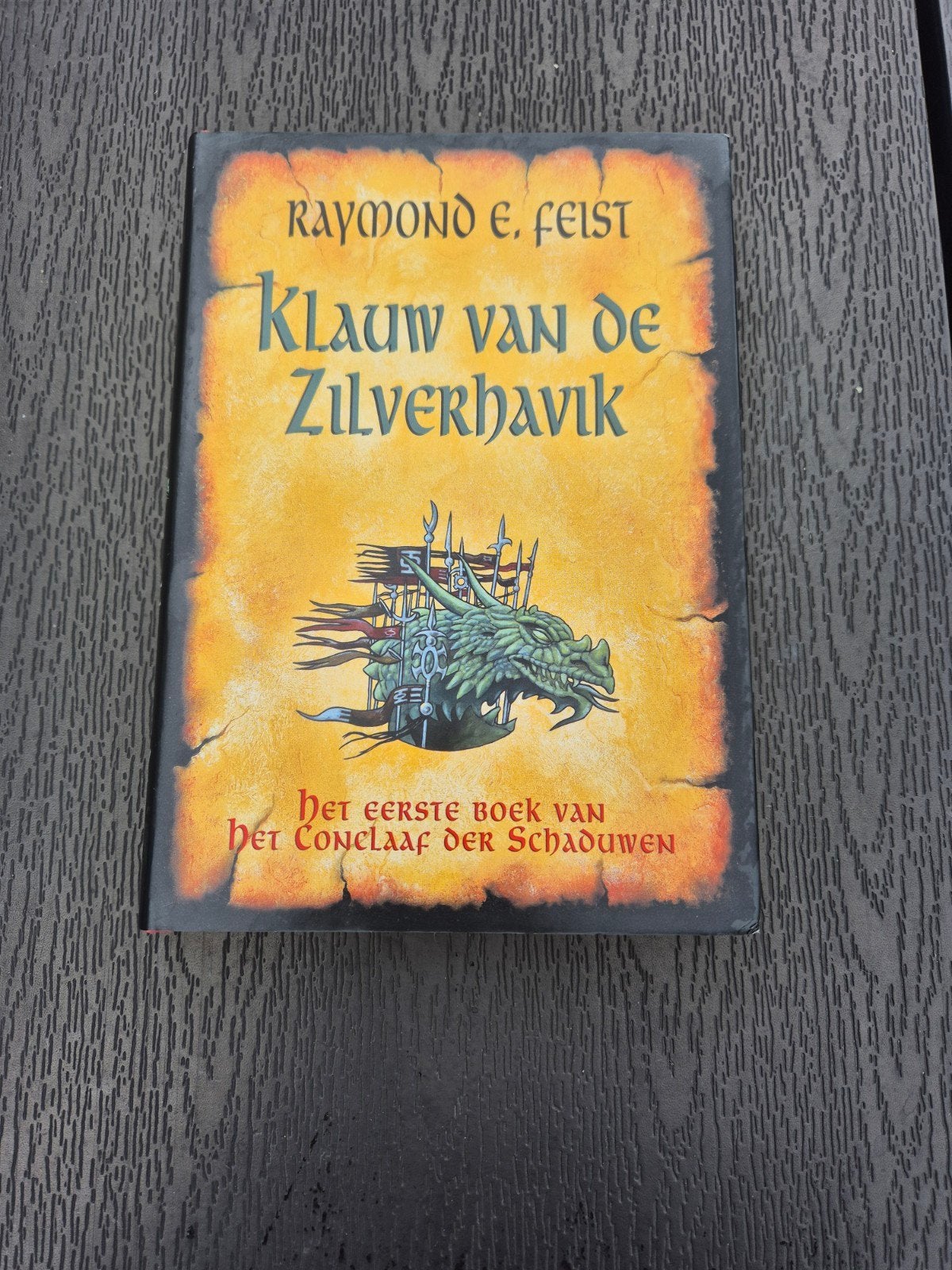 Klauw van de zilverhavik, Ophalen of Verzenden, Zo goed als nieuw