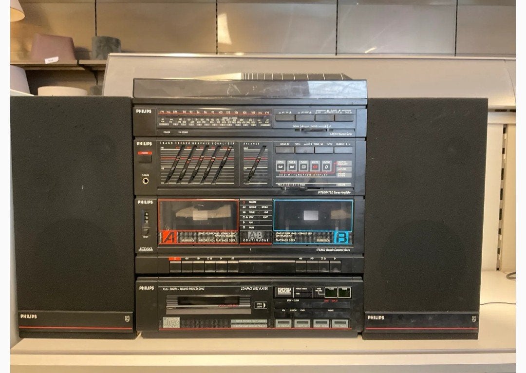 Philips Stereo Set met Platenspeler,Cassettedeck en CD-spele, Ophalen, Gebruikt, Cassettedeck, Info@philips.com