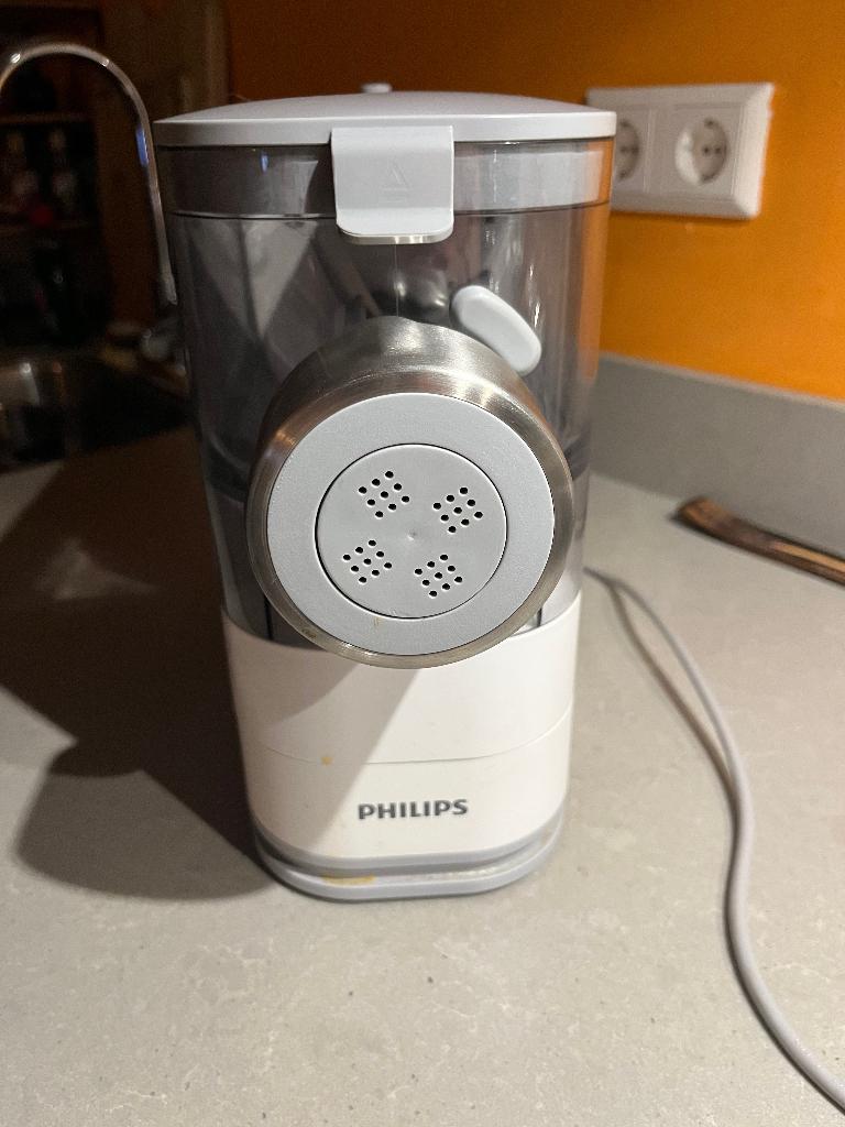 Philips pasta maker with extra extrusion discs, Pastamachine, Ophalen, Gebruikt