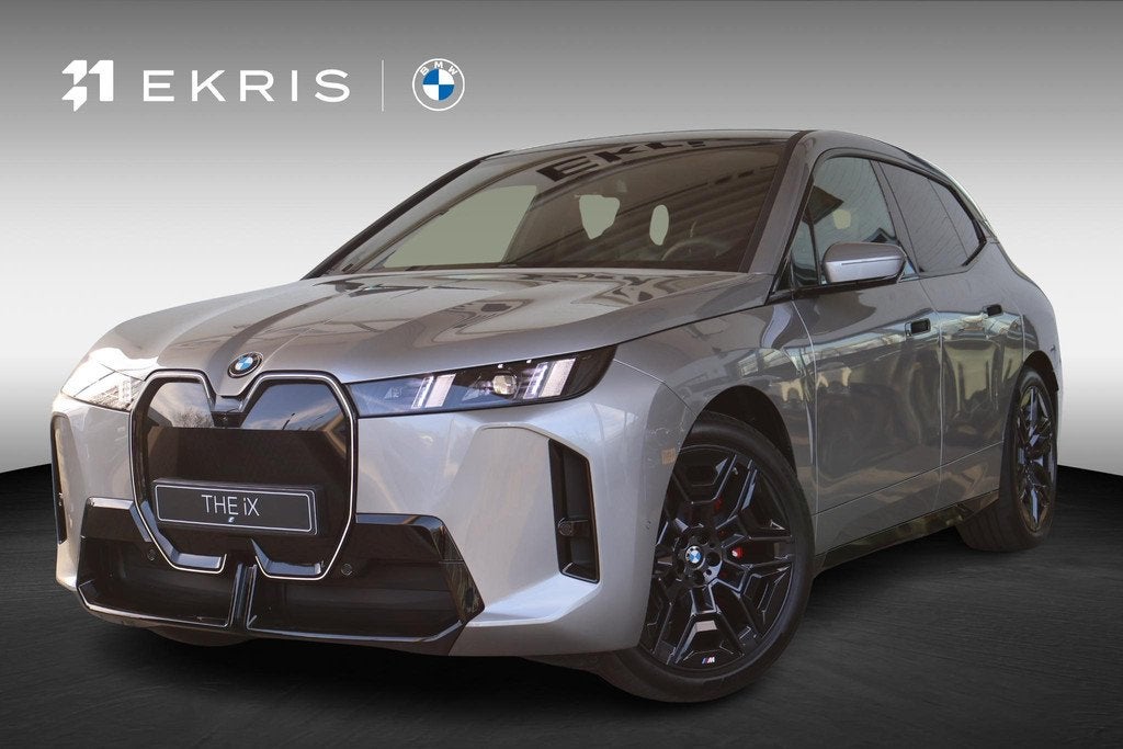 BMW iX xDrive45 M Sportpakket Pro | Innovation Pack | Panora, Auto's, BMW, Automaat, Stof, 101 kWh, IX