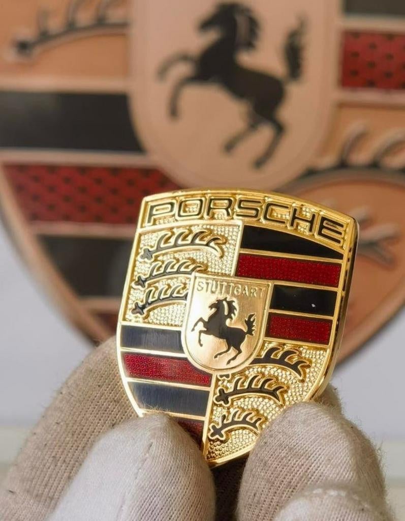 Origineel porsche embleem voor op de stuur 

Zie ook mijn, Ophalen of Verzenden
