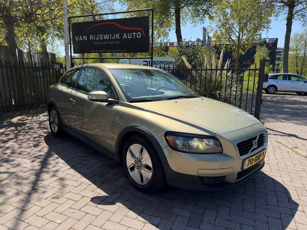 Volvo C30 1.6D DRIVe Summum Navi Clima Trekh Leder, Voorwielaandrijving, Gebruikt, 4 stoelen, 23 km/l