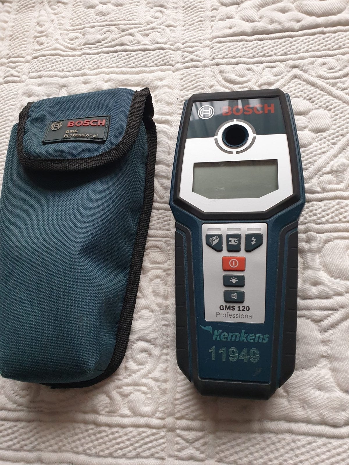Bosch GMS 120 Professional metaaldetector in goede staat, Ophalen of Verzenden, Zo goed als nieuw, Overige meters