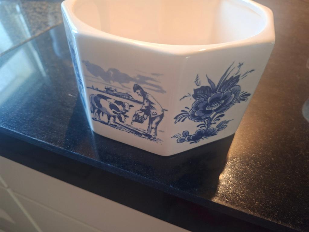 Delfts Blauw Hexagonale Pot met Deksel - ACM Regina Handwerk, Ophalen of Verzenden