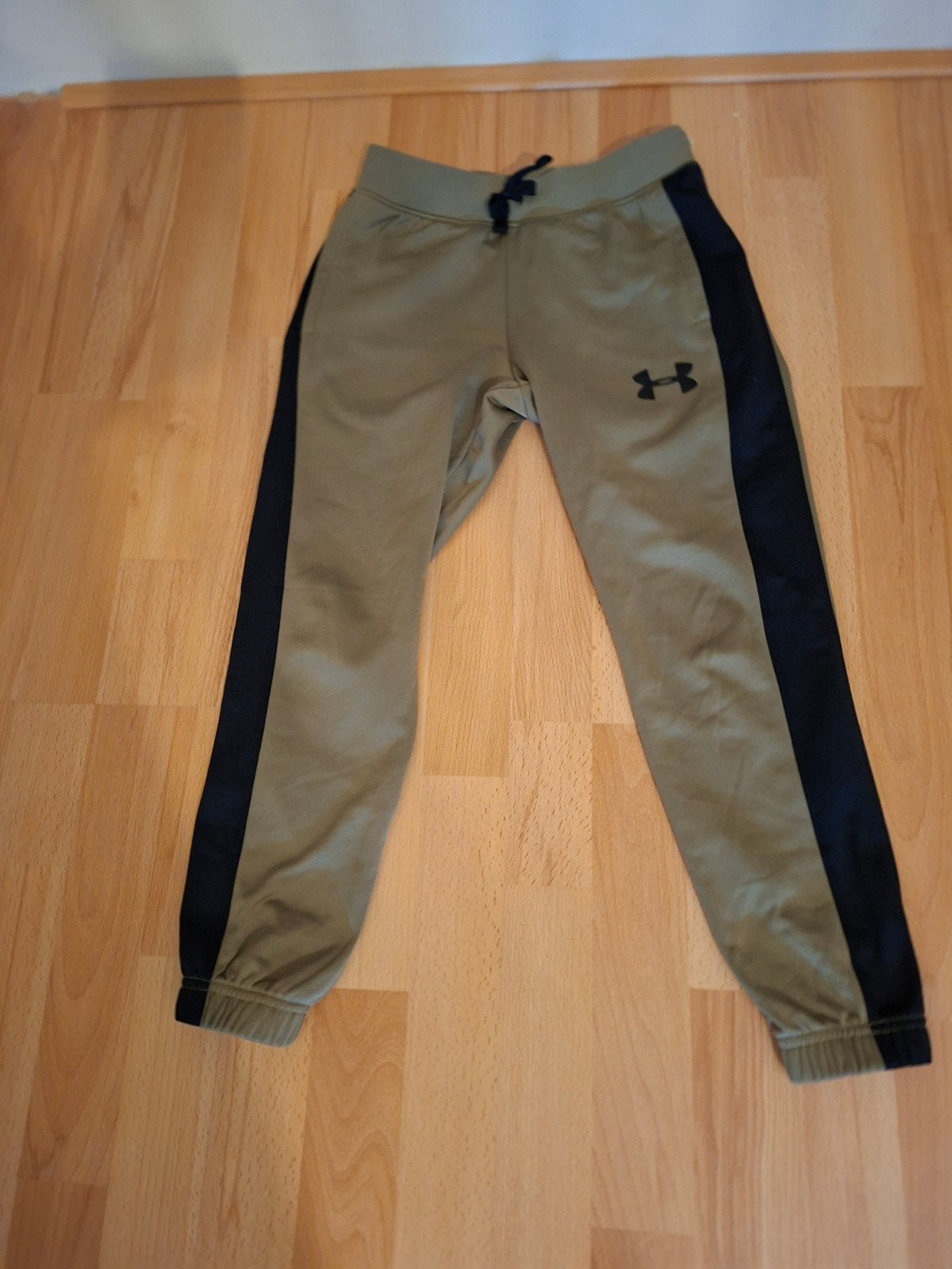 Under Armour joggingbroek voor jongens, maat YS/J, Ophalen of Verzenden, Gebruikt, Under Armour, Jongen