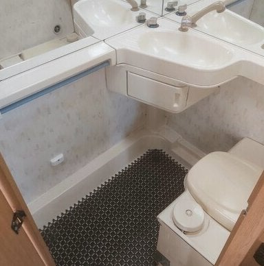 Toilet badkamer camper thetford toilet wasbak etc, Caravans en Kamperen, Verzenden, Gebruikt