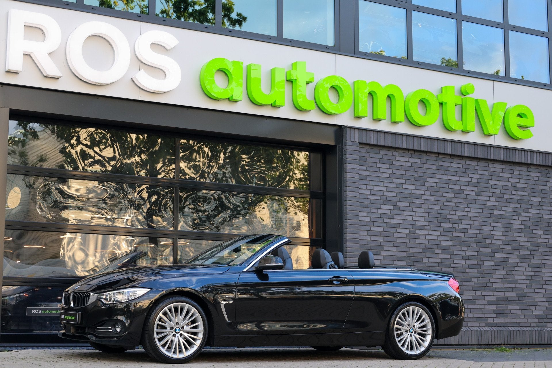 BMW 4 Serie Cabrio 428i High Executive | NAP! | VOL! | DEALE, Auto's, Automaat, Gebruikt, Cabriolet, 4 stoelen