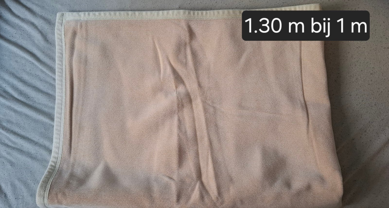 Roze deken 1.30m x 1m, Ophalen of Verzenden, Zo goed als nieuw, Deken