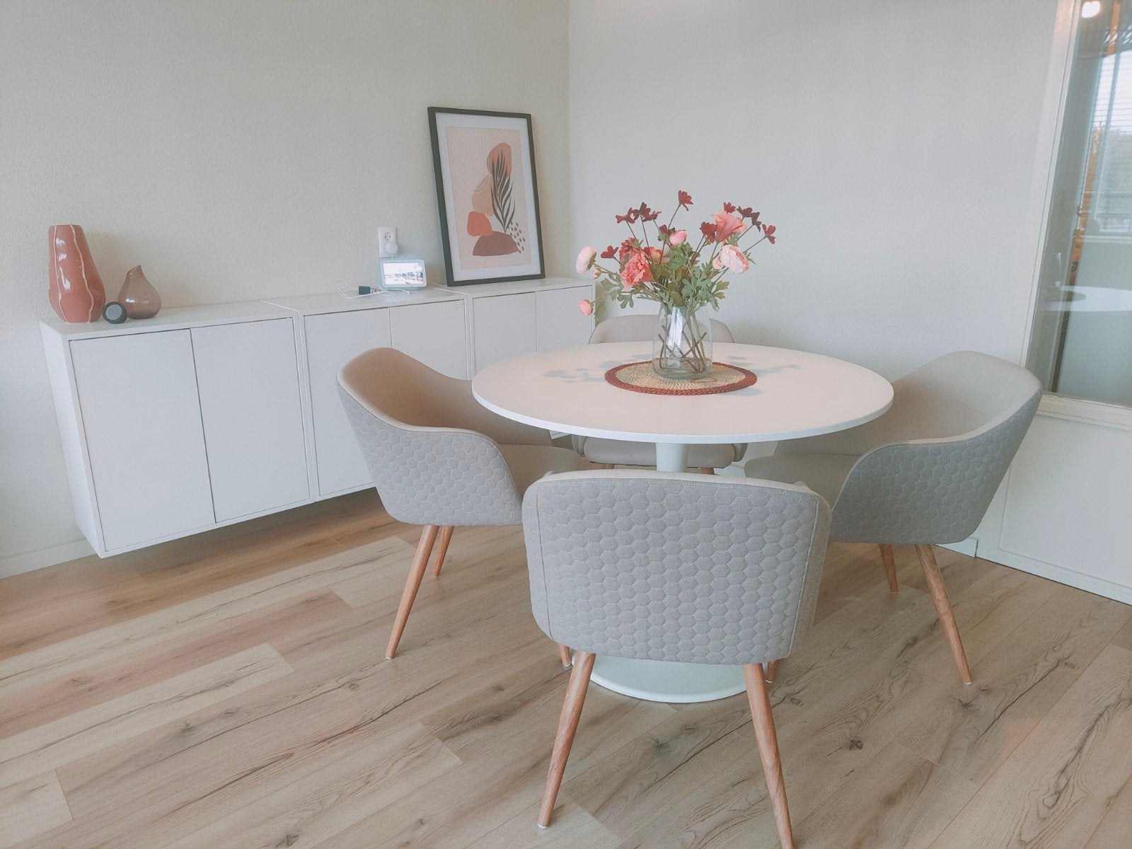 Ikea Docksta tafel - Rond, 103 cm doorsnede, Ophalen, Overige materialen, Gebruikt, Rond