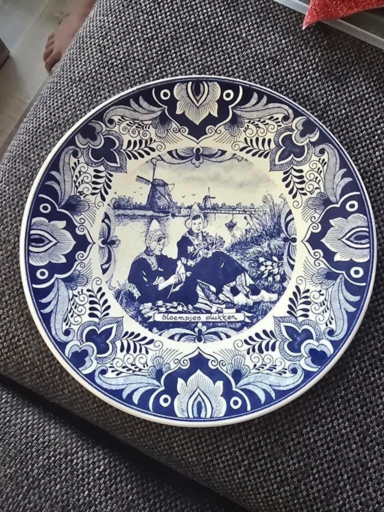 Origineel Delfts Blauw Wandbord - Bloempjes Plukken, Verzenden
