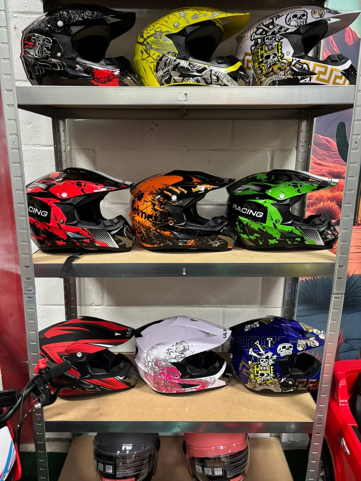 Ultra Motocross Helmen, Brillen, Handschoenen & Harnassen, Dr.Nolenslaan 157E 6136GM Sittard, Offroadhelm, Ophalen of Verzenden