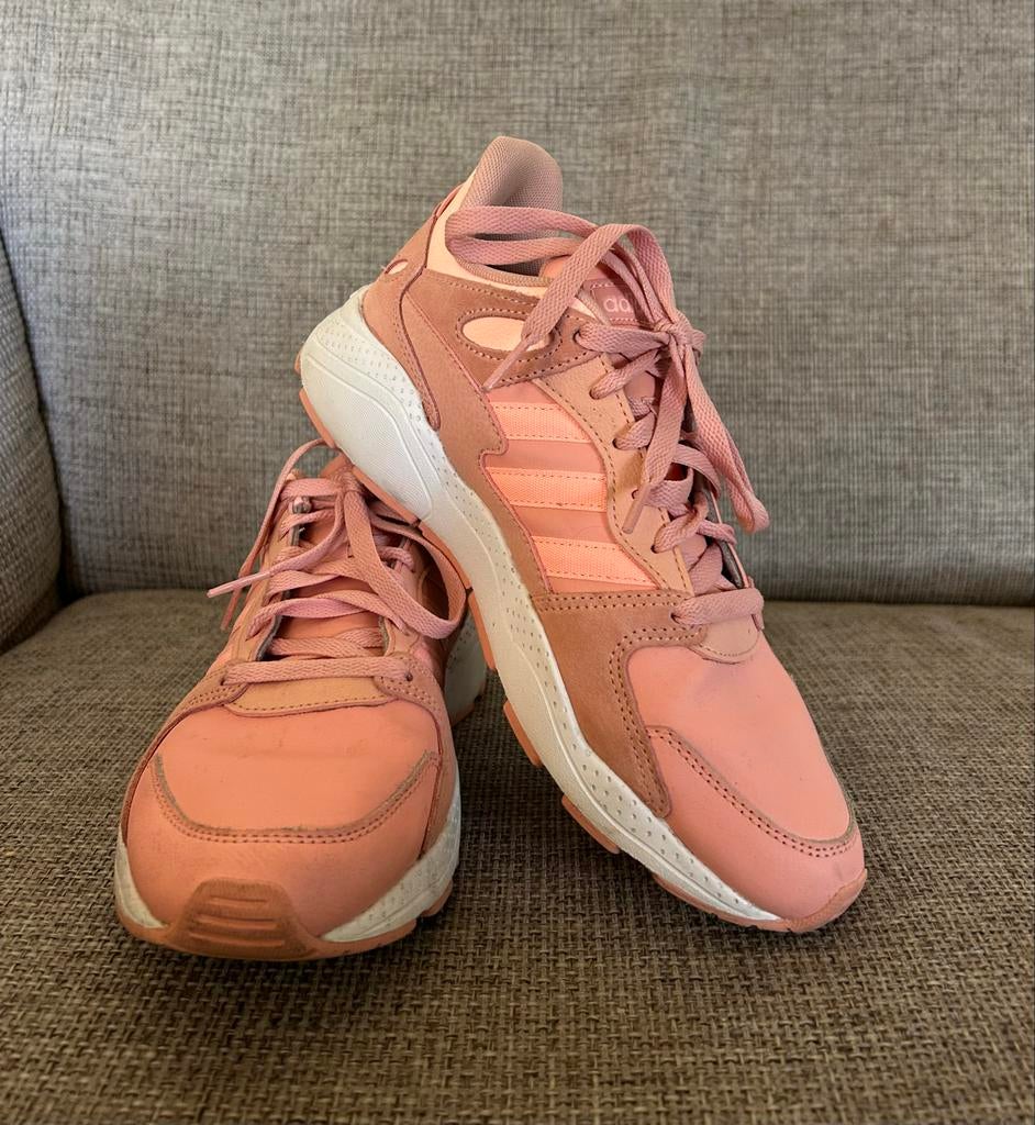 Adidas sneakers zalm/roze maat 40 2/3(7), Kleding | Dames, Schoenen, Overige kleuren, Ophalen of Verzenden, Sneakers of Gympen