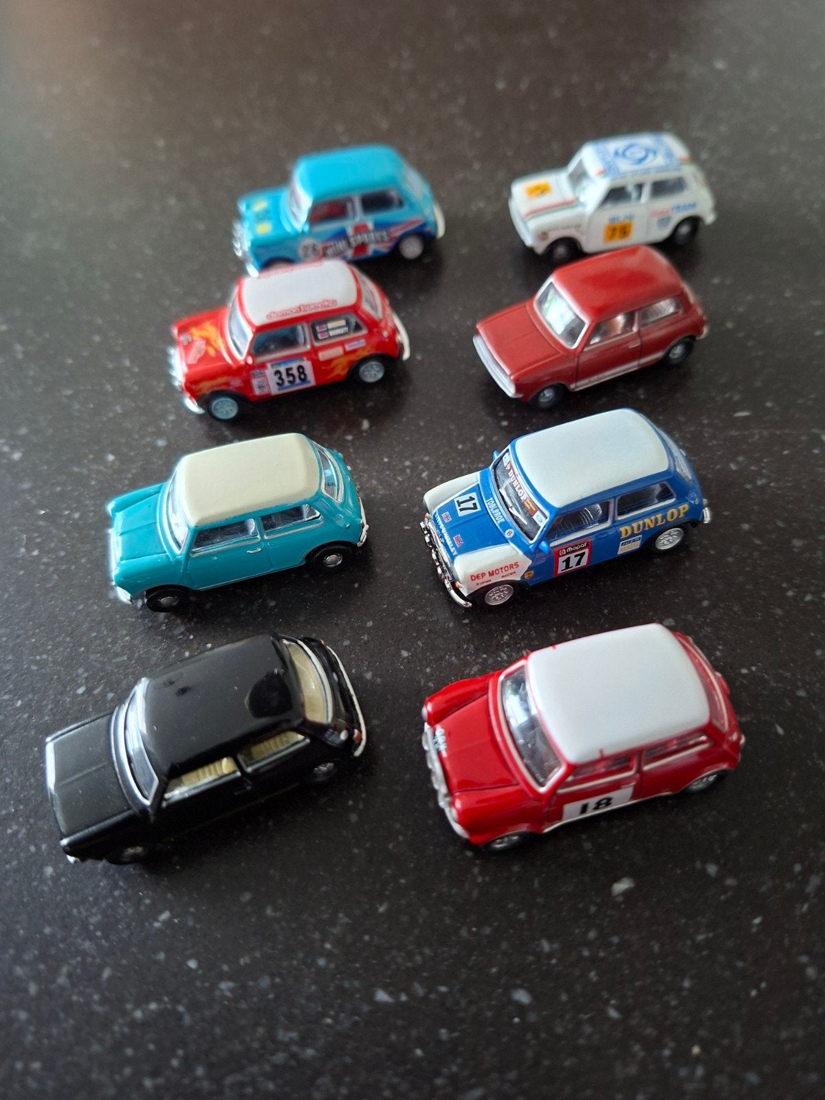 Set van 8 Mini Cooper modelauto's - Diverse uitvoeringen, Hobby en Vrije tijd, Ophalen of Verzenden, Gebruikt, Auto, Overige merken