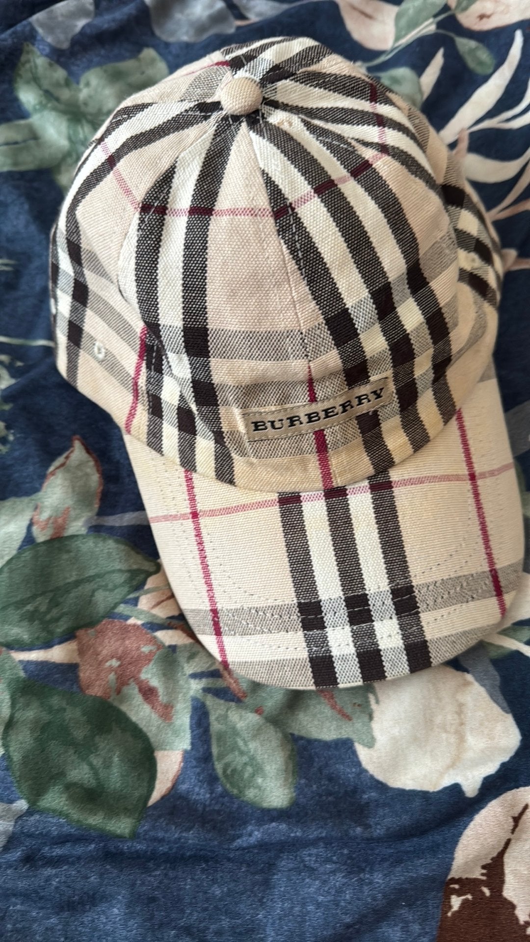 Burberry’s pet, Ophalen of Verzenden, Zo goed als nieuw, 60 cm (XL, 7½ inch) of meer, Pet