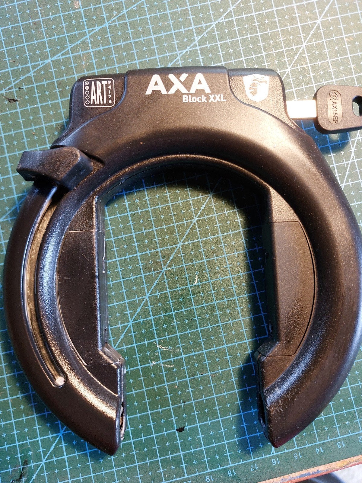 AXA fietsslot Art 2 gekeurd. Werkt goed en soepel., Ophalen of Verzenden, Ringslot