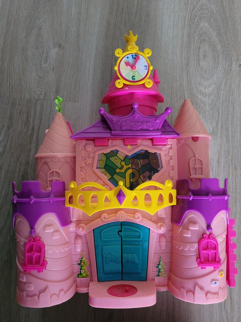 Pinypon Kasteel met veel poppetjes en accessoires, Ophalen, Gebruikt, Poppenhuis