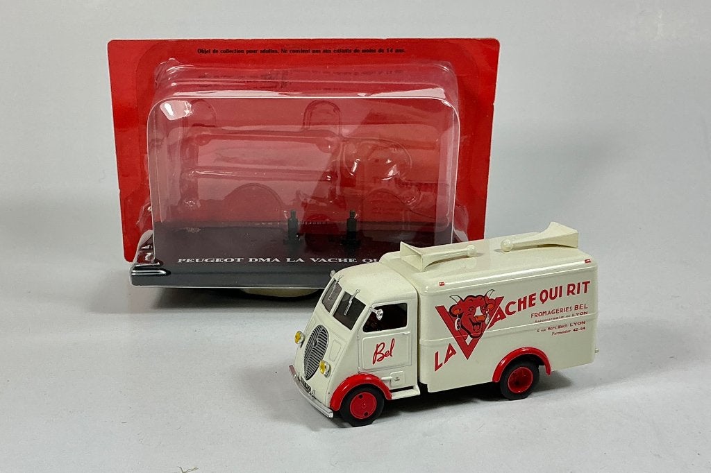 Ixo 1:43 Peugeot DMA 1948 La Vache Qui Rit Diecast NIEUW, Ophalen of Verzenden, Nieuw, Auto, Overige merken