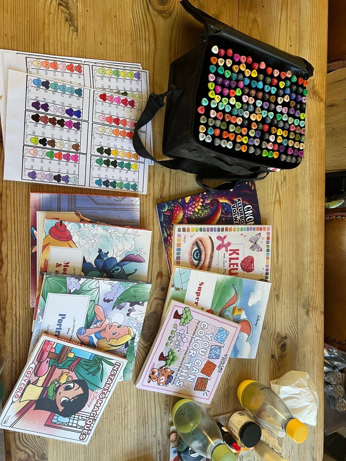 Disney kleurboeken en DecoTime stiften, Ophalen, Zo goed als nieuw, Non-fictie
