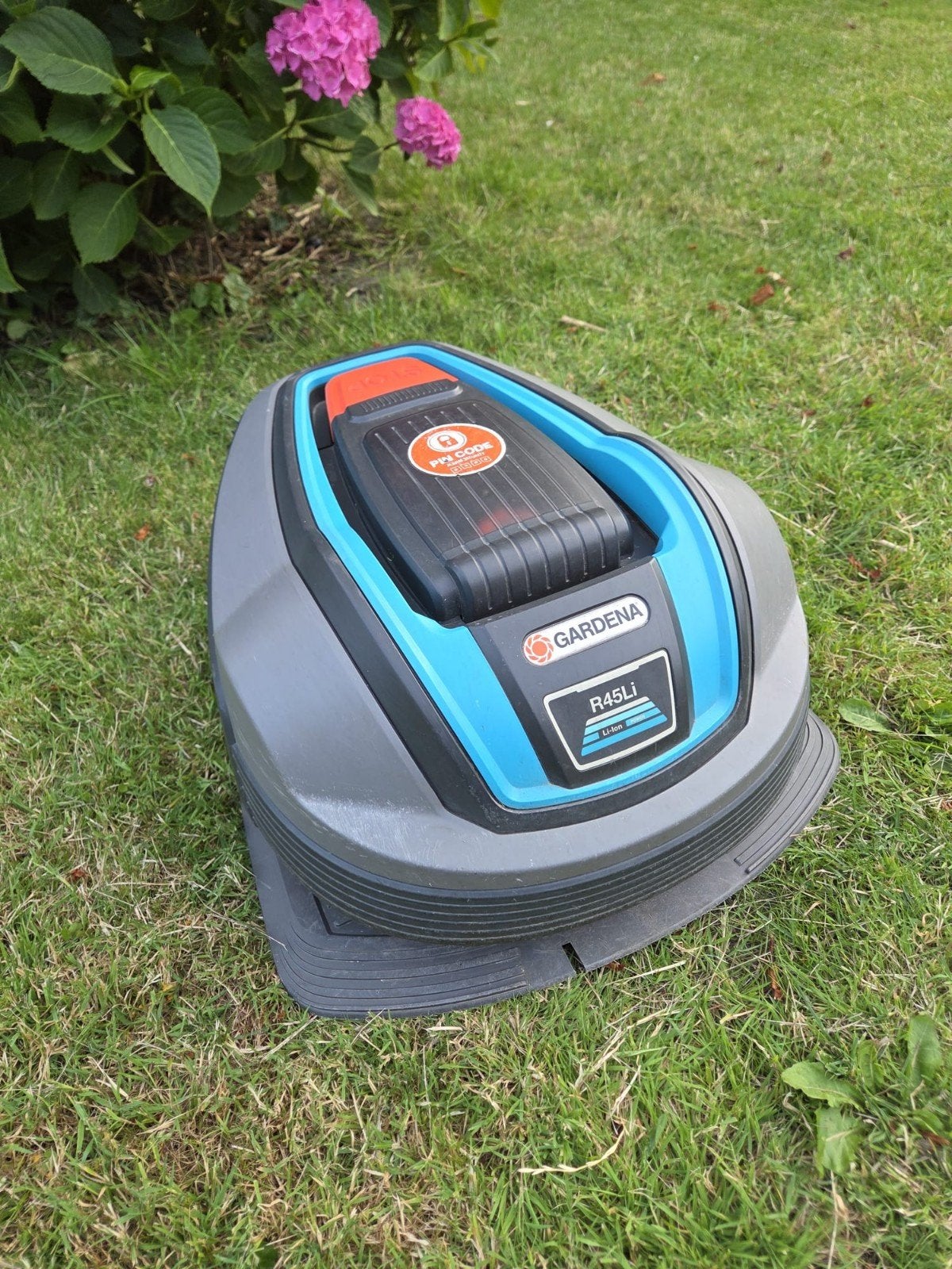 Gardena R45Li Robotmaaier Grasmaaier, Tuin en Terras, Robotmaaiers, Ophalen, Gebruikt, Minder dan 20 cm, Gardena
