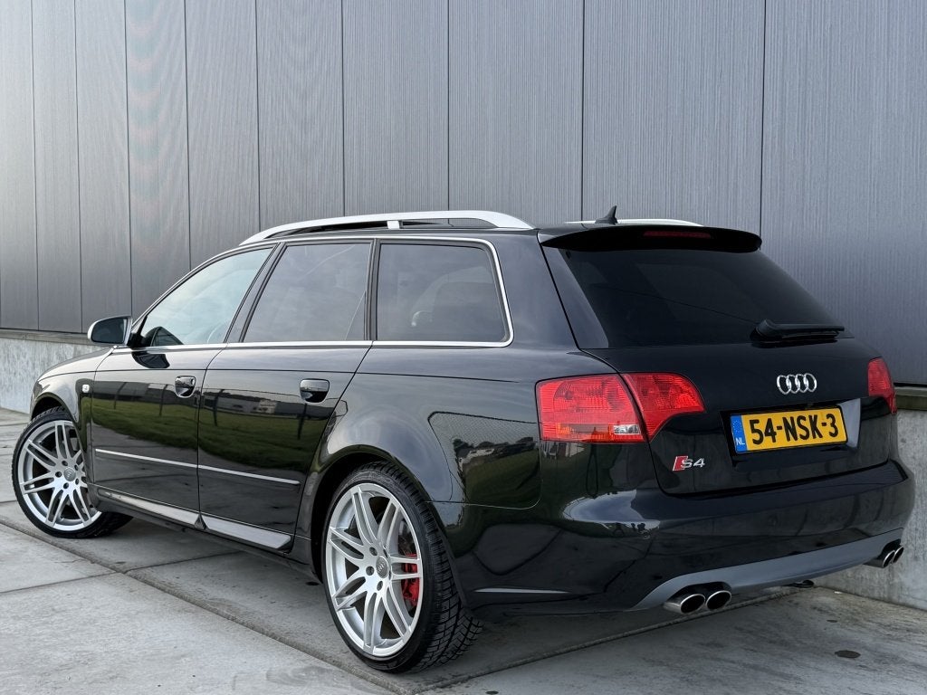 Audi S4 4.2 V8 350PK Quattro S-Line / Recaro seats / Bose /, Automaat, 1730 kg, Gebruikt, Zwart