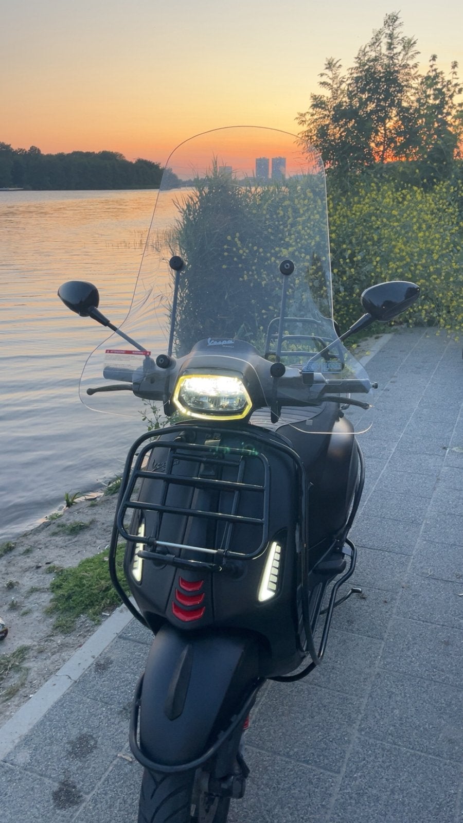 Vespa sprint 2021 E5 full option, Ophalen of Verzenden, Zo goed als nieuw, Benzine, Vespa S