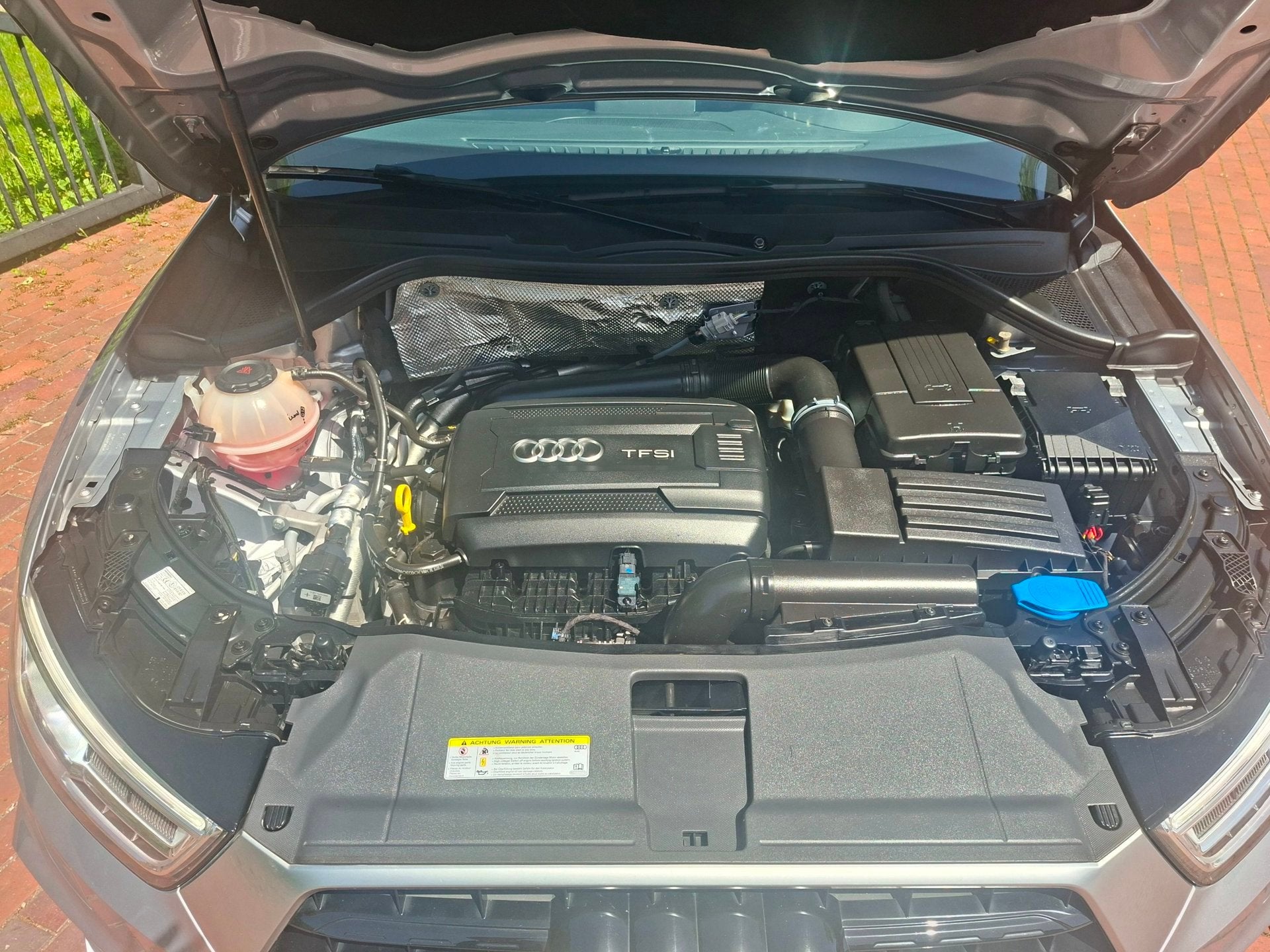 Foto 9 van Audi Q3 2.0 TFSI quattro S-Line Trekhaak Camera Side Assist