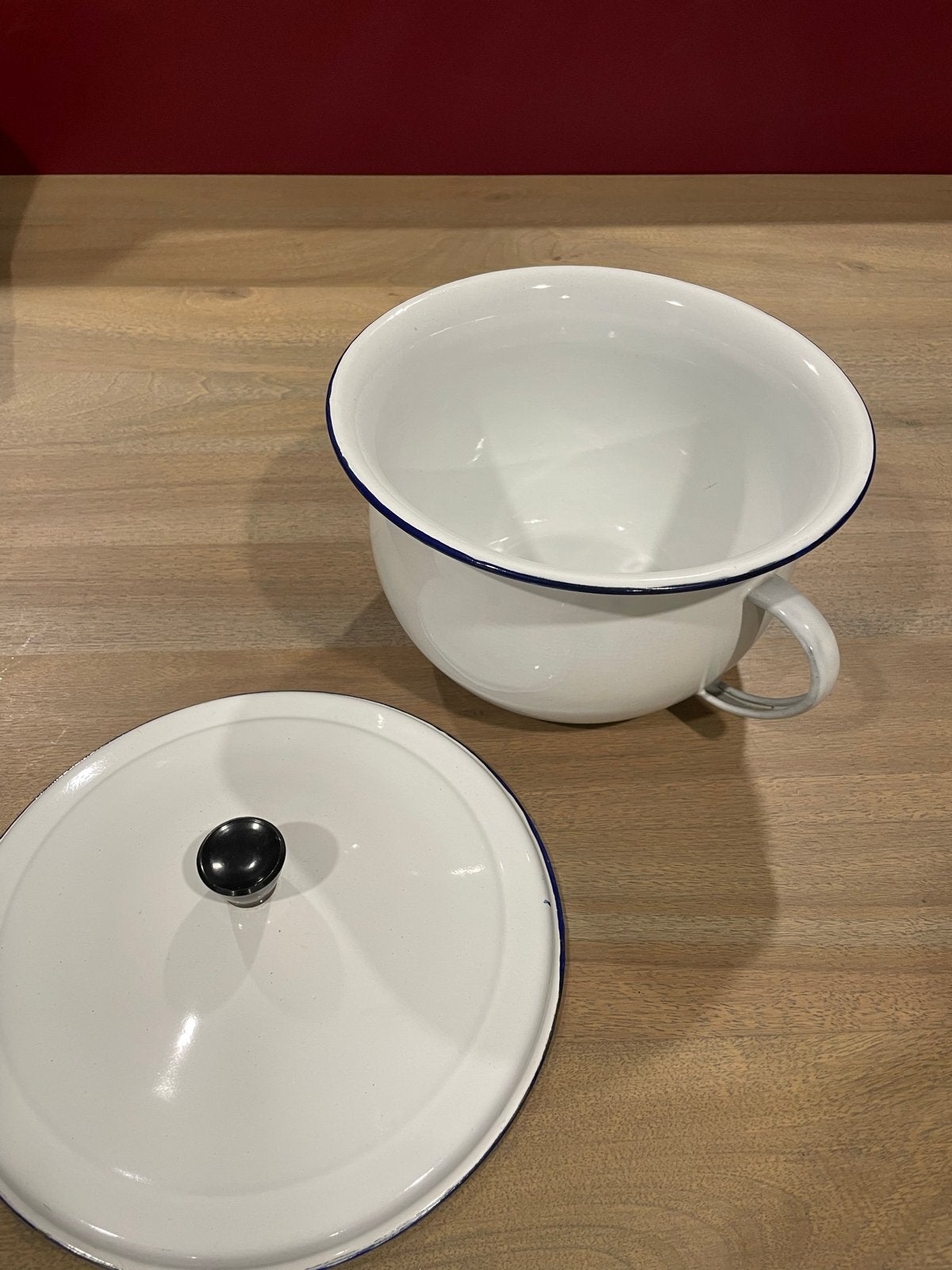 Vintage geëmailleerde po met deksel - Wit met blauwe rand, Ophalen