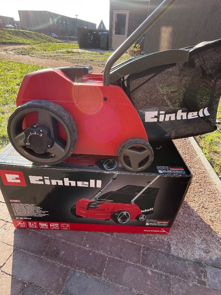 Einhell verticuteermachine, Ophalen, Zo goed als nieuw, Elektrisch, Einhell