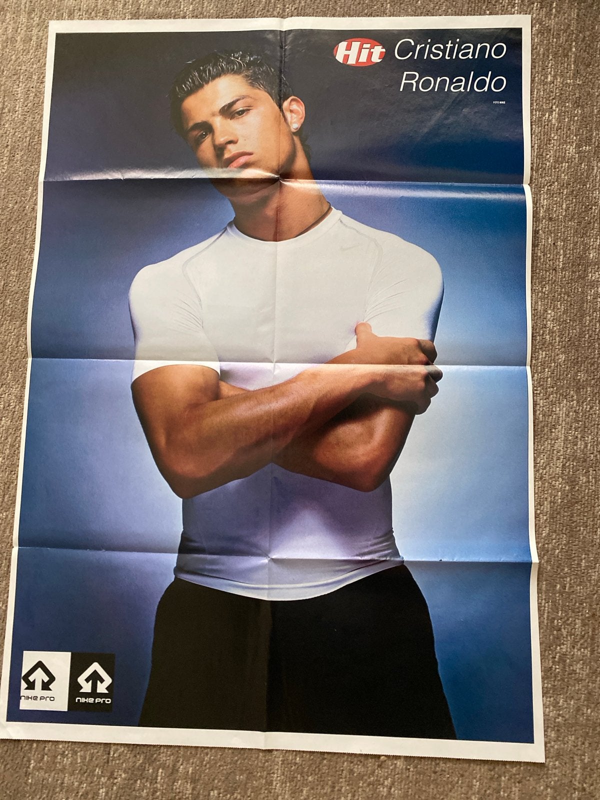 Cristiano Ronaldo Poster - 2000-Voetballegende aan je muur, Verzamelen, Posters, Ophalen of Verzenden, Sport, A1 t/m A3, Rechthoekig Staand