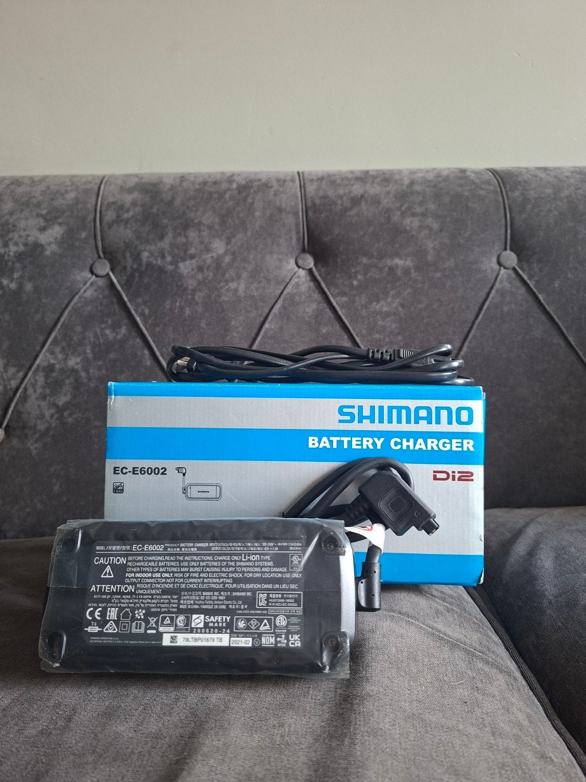 Oplader voor elektrische fiets. Merk Shimano., Ophalen of Verzenden, Nieuw