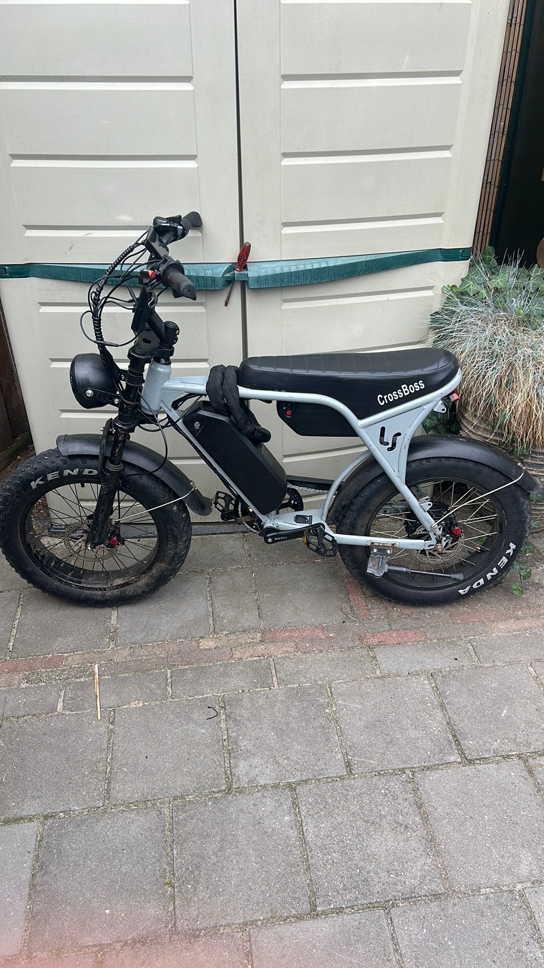 Fatbike v8 lasouris dubbele accu, Ophalen, Zo goed als nieuw, Overige merken